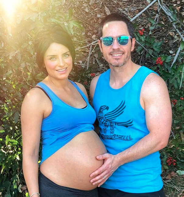 Aislinn Derbez, Mauricio Ochmann